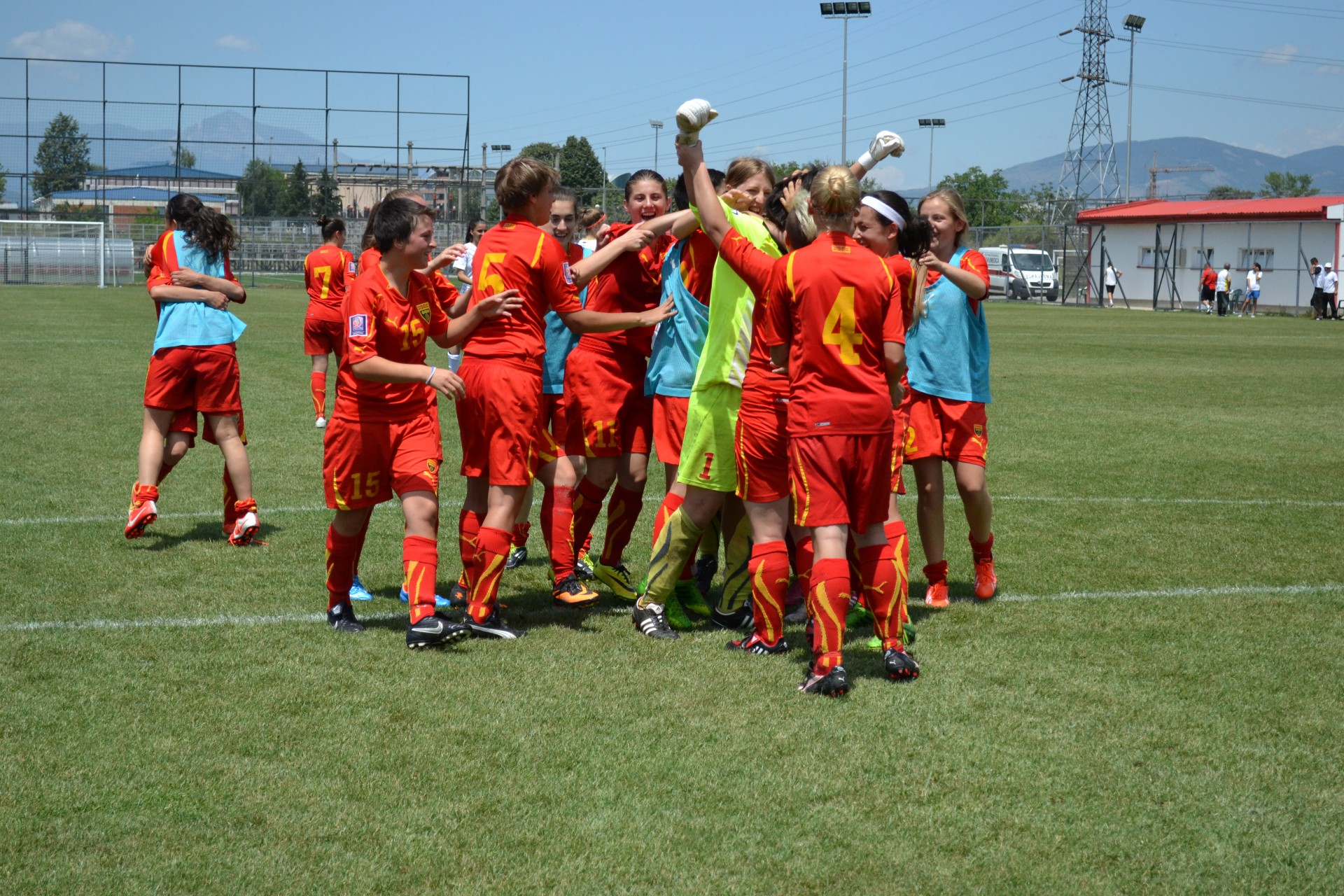 У18 женска конкуренција: Македонија го заврши турнирот со победа на пенали против Србија