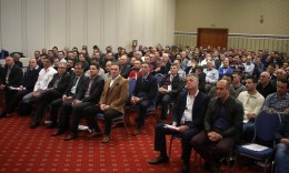 Форум на тренери: Стручни презентации и видео 15 години УЕФА тренерска едукација