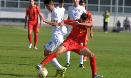 Цел натпревар со играч помалку, херојско реми на Македонија до 17 години против Словачка