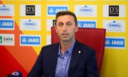 Благоја Милевски одреди 25 фудбалери за натпреварот против Фарски Острови од квалификациите за ЕП 2021