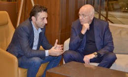 Presidenti i FFM-së, Muamed Sejdini takim me njeriun e parë të futbollit të Holandës