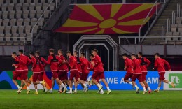 Селекторот Милевски го објави списокот со повикани фудбалери за Финска и Азербејџан