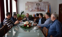 The president of FFM, Muammed Seidini, had a working meeting with the mayor of Bitola, Toni Konjanovski