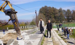 Fillon ndërtimi i tribunës së re në stadiumin e Kërçovës