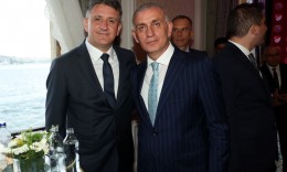 Претседателот на ФФМ, Масар Омерагиќ на отворањето на регионалната канцеларија на УЕФА во Истанбул